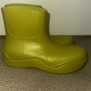 bottega veneta Puddle Ankle Boot - Kiwi Colour
